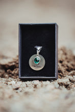 Ladda upp bild till gallerivisning, Månadssten Maj Emerald