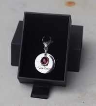 Ladda upp bild till gallerivisning, Månadssten Januari Red Garnet