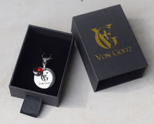 Ladda upp bild till gallerivisning, Månadssten Januari Red Garnet